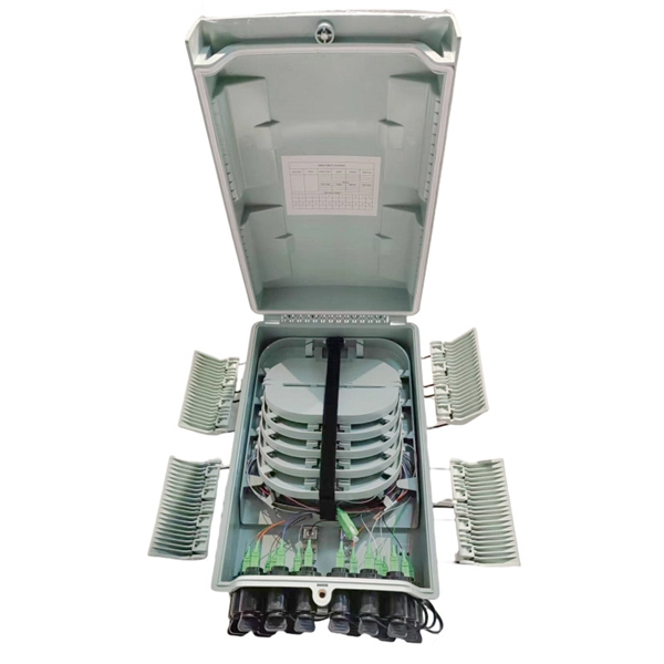 On-site diagram of cable tray and distribution box connection