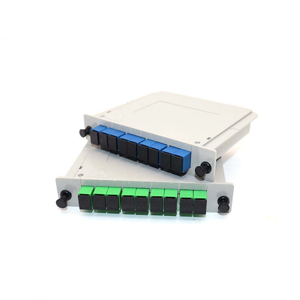 Hot-swappable power distribution unit for rail transit 1200mm deep