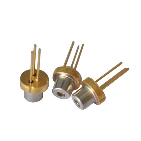 Dust plug for fiber optic switch