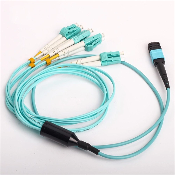 What type of optical cable is used for optical fiber 