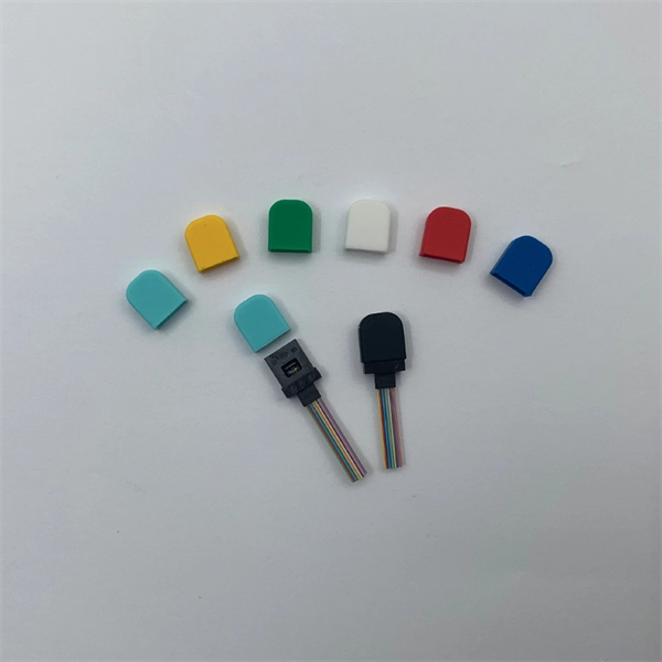 Special clamps for cold splicing optical cables