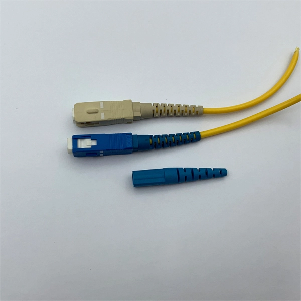 Wall-mounted network cabinet 6u