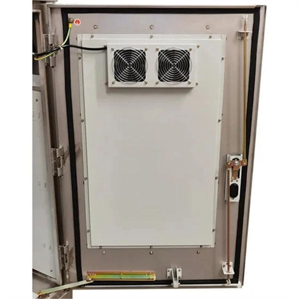 How to connect a 24-core repeater optical cable
