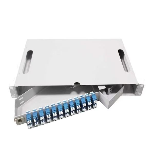 Does wiring always have to be installed in a cable tray